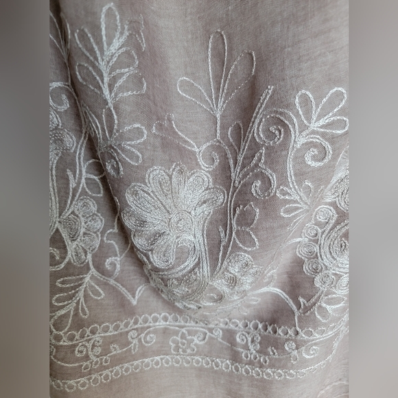 Gauze mauve scarf - Picture 2 of 5